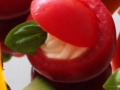 Cherry-Tomate mit Frischkäse